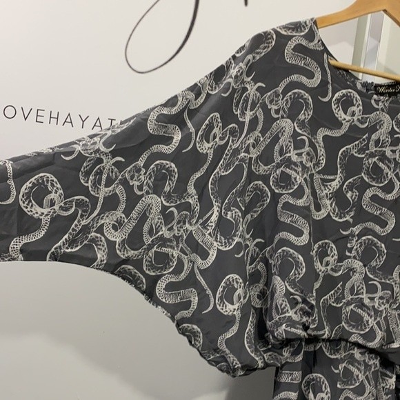 * NWT Winter Kate Silk Maxi Dress Size XS Grey/White Florence Blouson Snake - Picture 4 of 9